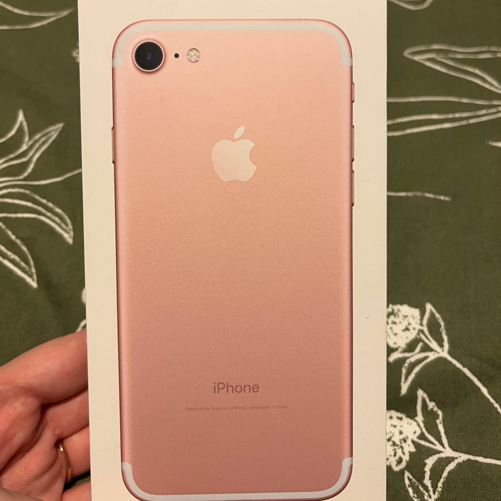 Pink Iphone 7